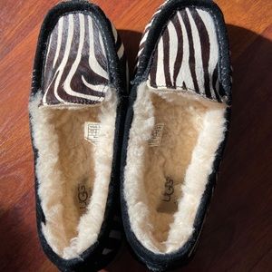 Ugg Houseshoes
